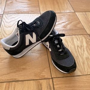 UC New Balance 410 WL410NPB  Black Denim Suede Casual Sneakers Shoes Womens 6.5